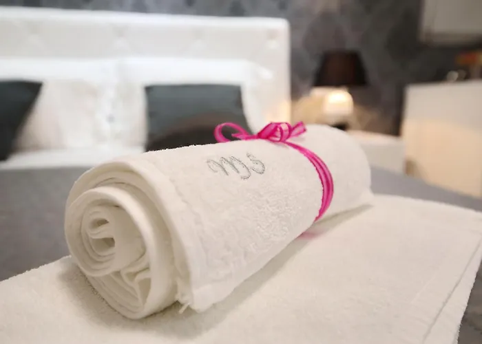 ゲストハウス Luxury 4*